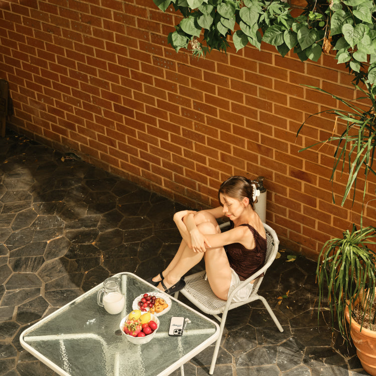 Swarovski® CUSTOM GLOW PHONE CASE_IVORY